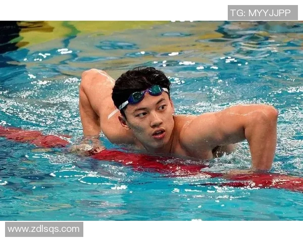 奥运游泳赛场激战正酣 各国选手争创历史新纪录